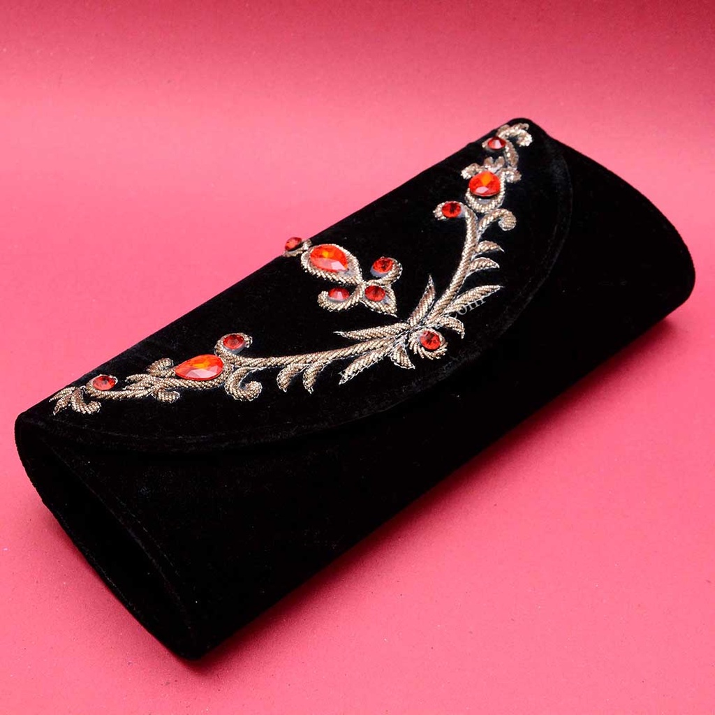 Hand embroidered clutch 