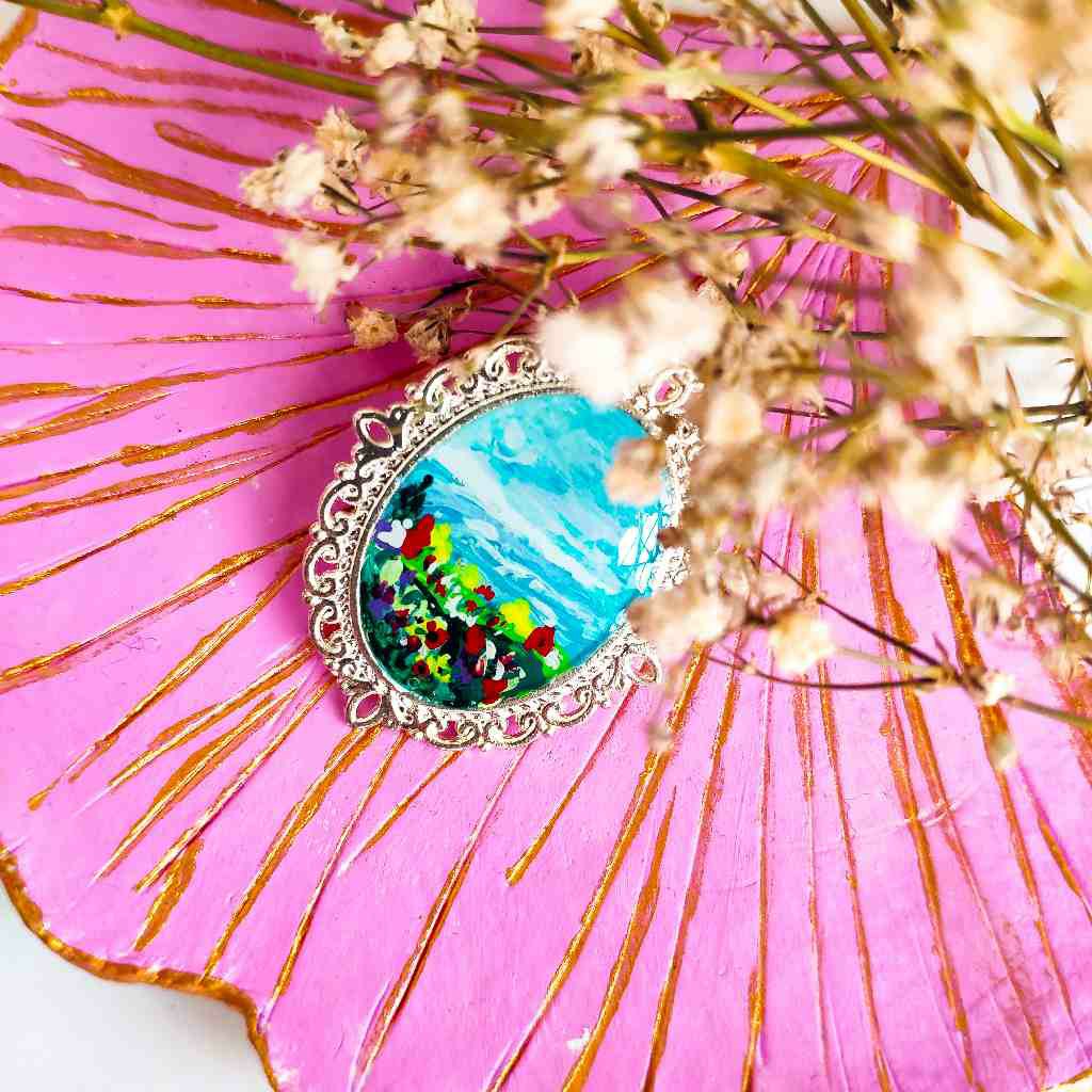 Landscape pendant IMG # 1