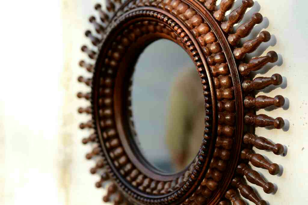 Wood mirrer IMG # 1