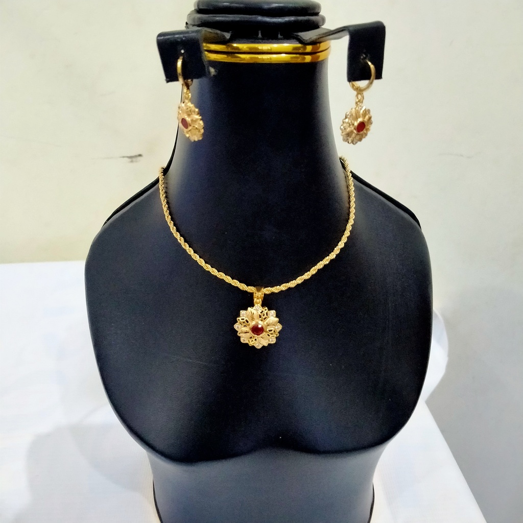 Chain Necklace