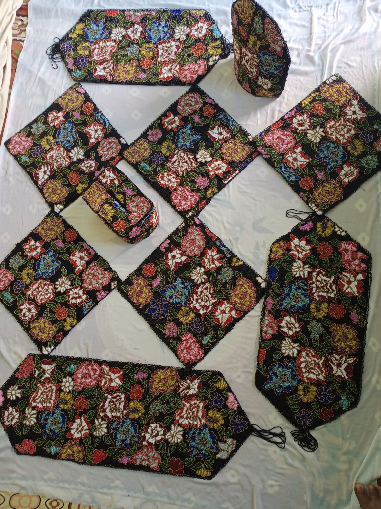 Table runner and cushion cover