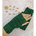 Cozy Moss Stitch Mitts