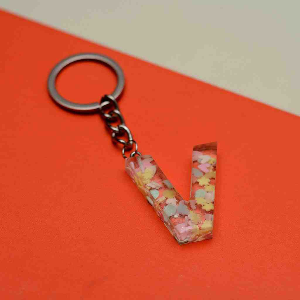 Resin art V Alphabet Keychain