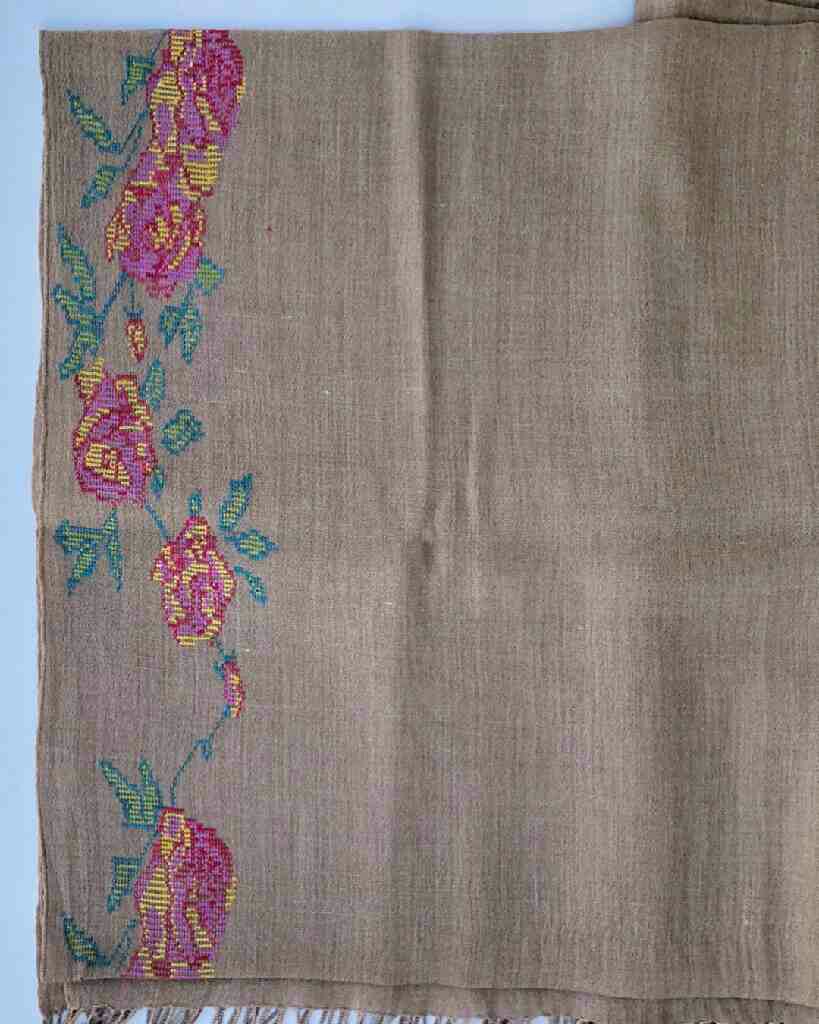 Ladies Swati Fine Woolen Shawl