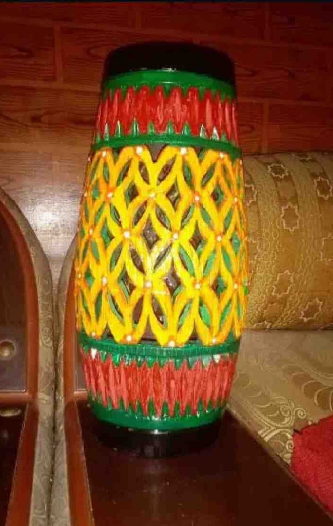 Round Cut Vase