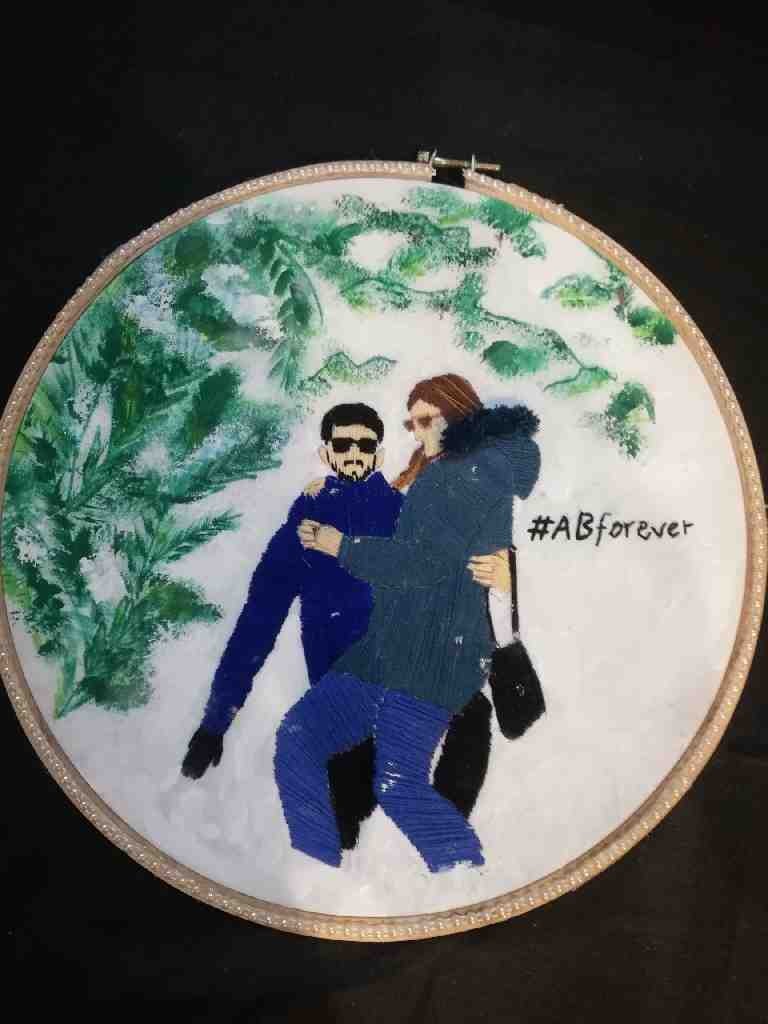 Couple Hoop