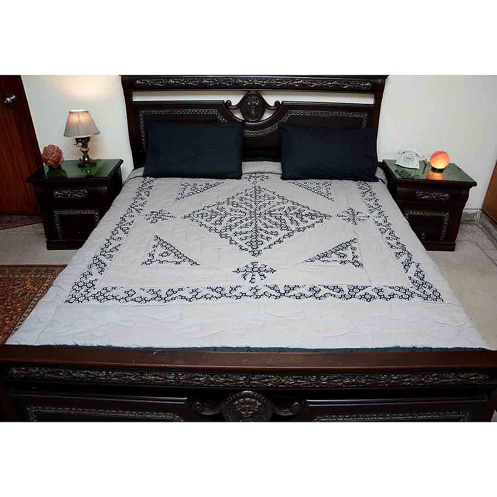 Bed Cover Set with Appliqué Work