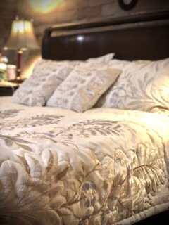 [PK4126-HM-BDC-013548] Soft Hues Bedding Set