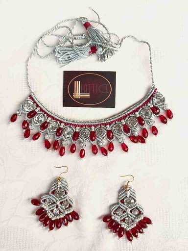 [PK6145-JW-NCK-017546] Thread jewellery - Silver and Red