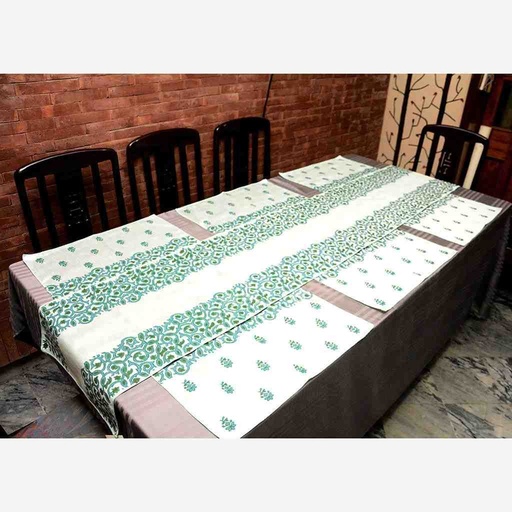 [PK6769-HM-GEN-019542] Silk Table Runner