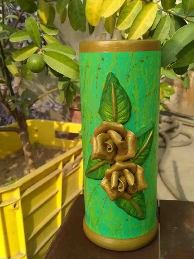 [PK8038-HM-VAS-028115] Hand Painted Clay Vase